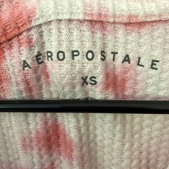 Aeropostale Pink Tie-Dye Top - Picture 3 of 4